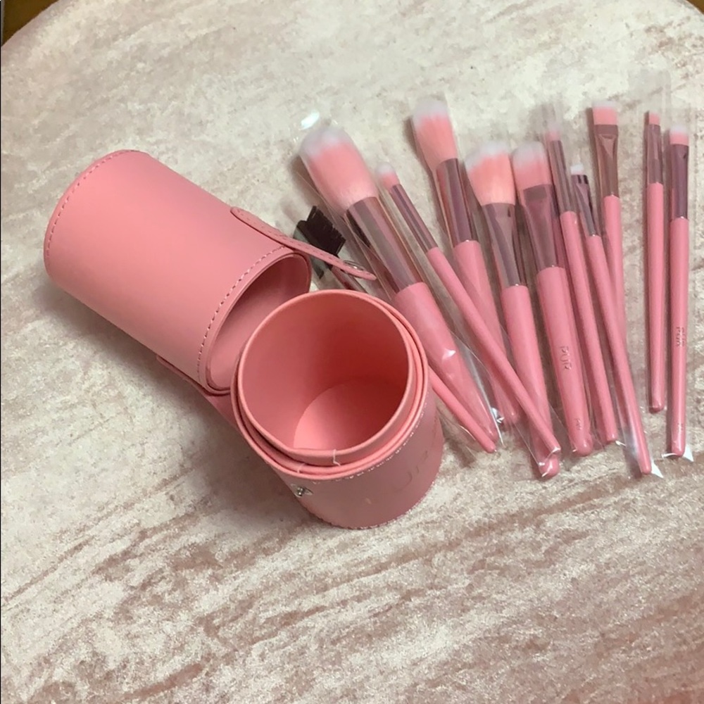 PUR The Complexion Authority 12 piece Brush Set